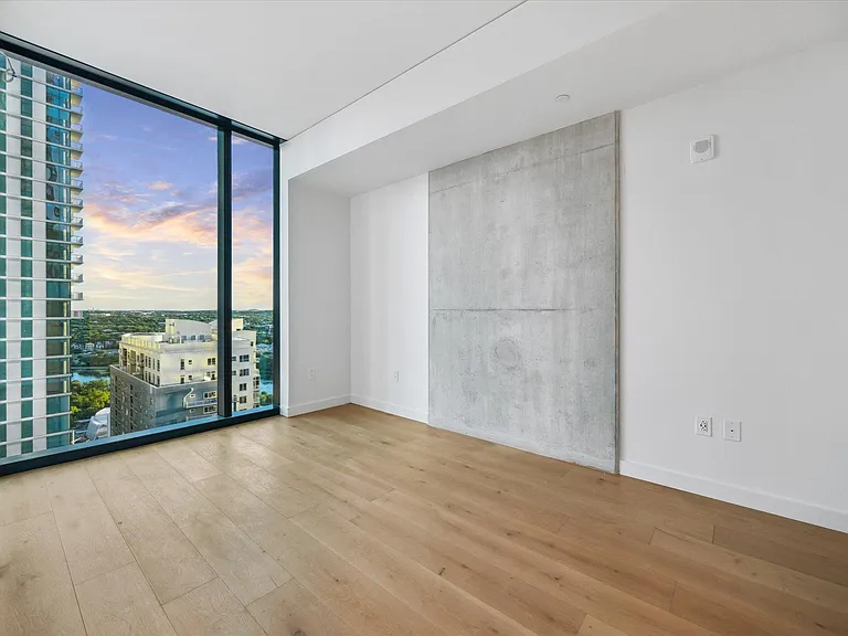 610 Davis St #2304 — Photo 9