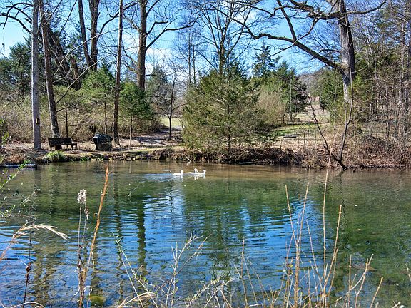 4th image of 240 Sardis Church Rd