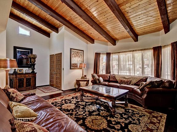 4th image of 9407 E La Posada Cir