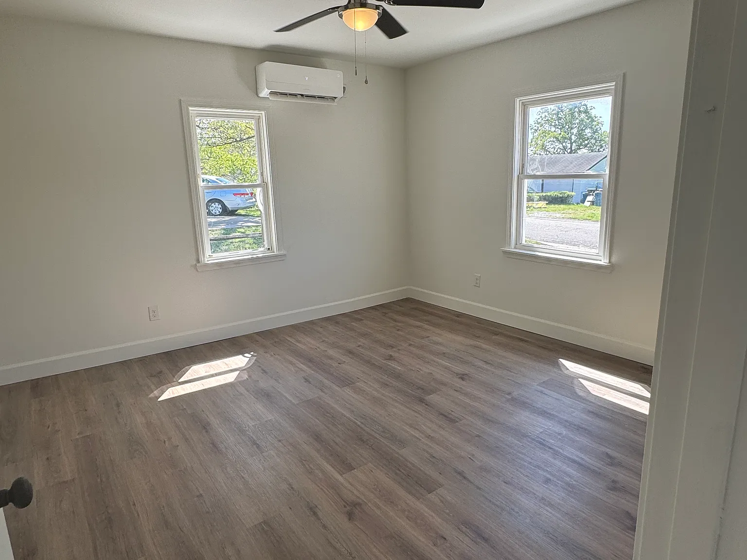 2 bed, 758 sqft, $1,100 — Photo 2
