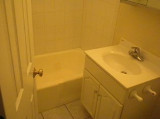 1417 Beacon St APT 3, Brookline, MA 02446