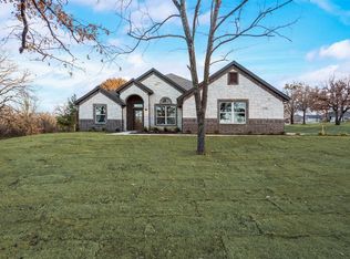 5208 Terrific Ln, Alvarado, TX 76009