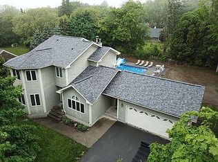 15 Coggeshall Way, Middletown, RI 02842