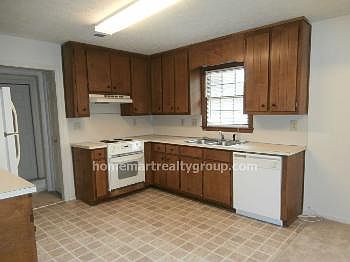 4th image of 5265B Wexford Ln