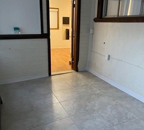 3rd image of 269 Tyrella Ave #D