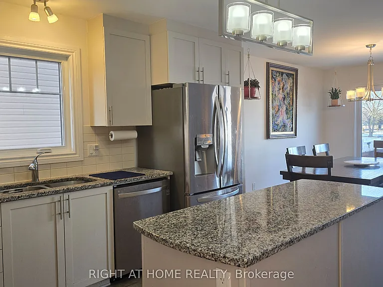 330 Twilight Ave — Photo 10