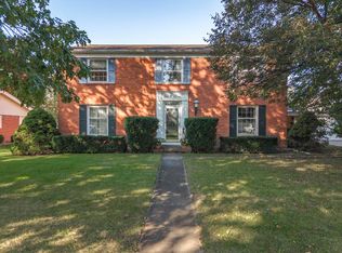 103 Ruth Rd, Bloomington, IL 61701