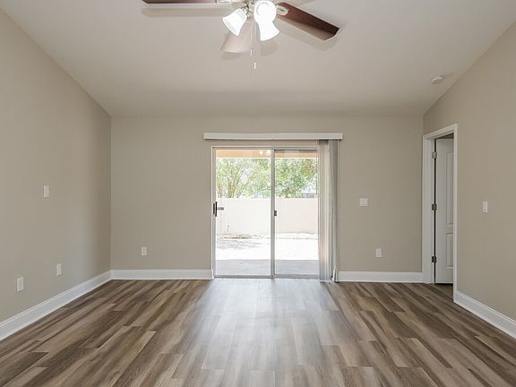 3rd image of 8139 Alamosa Wood Ave