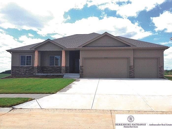 1st image of 8014 S 192nd Ave