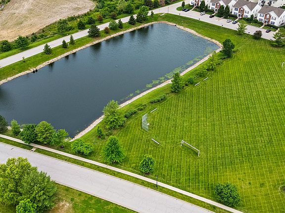 3rd image of 708 Harbor Woods Dr #C