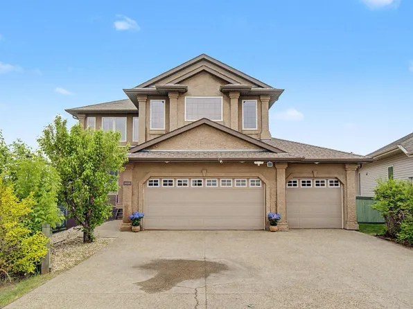 20703 90th Ave NW, Edmonton, AB T5T 1T4