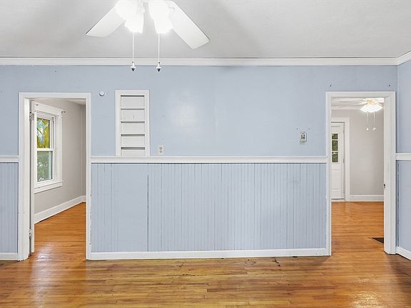 4th image of 48 Litchfield Ave
