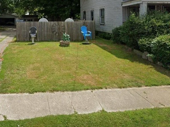1261 E 102nd St, Cleveland, OH 44108