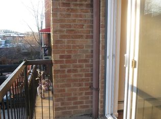194 8th St APT 3, Brooklyn, NY 11215