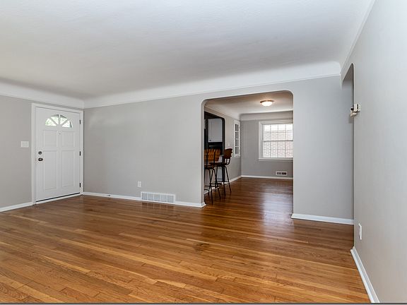 3rd image of 4295 W 162nd St