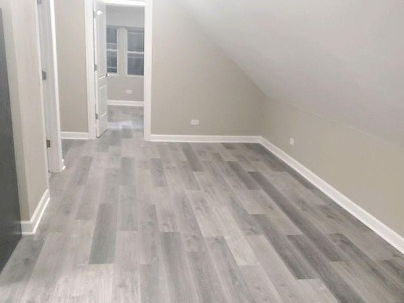 4th image of 2230 S Sawyer Ave #3F