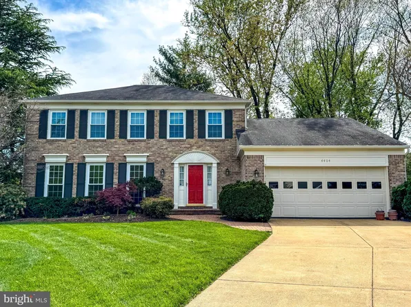4404 Tulip Tree Ct, Chantilly, VA 20151