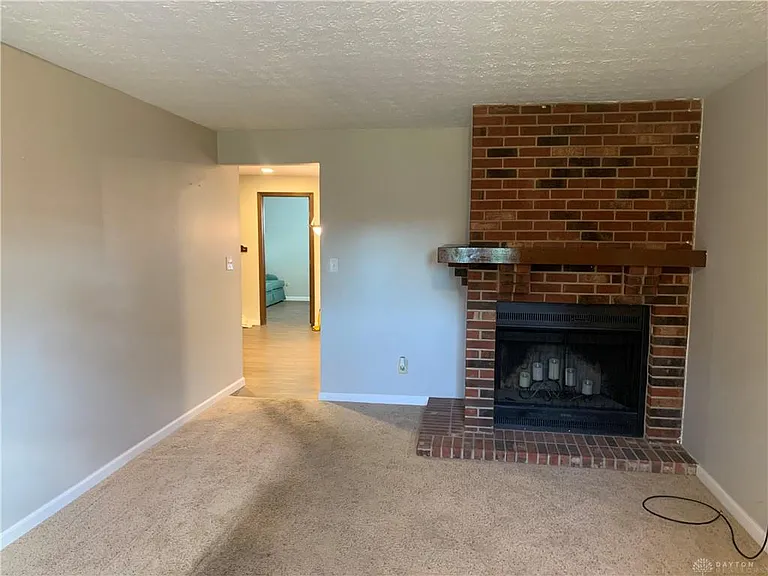 8770 Washington Colony Dr — Photo 2