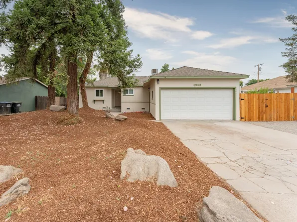 2631 S Court St Street, Visalia, CA 93277