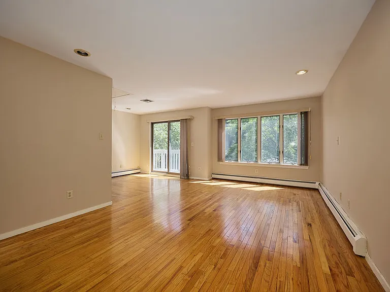 23 Evon Ct — Photo 14