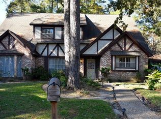 903 Whitestone Ln, Houston, TX 77073