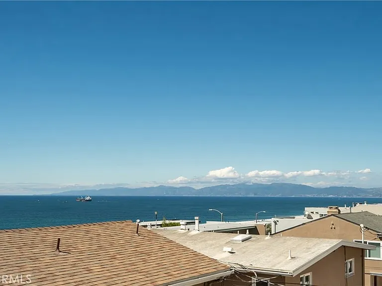 3316 Crest Dr — Photo 10