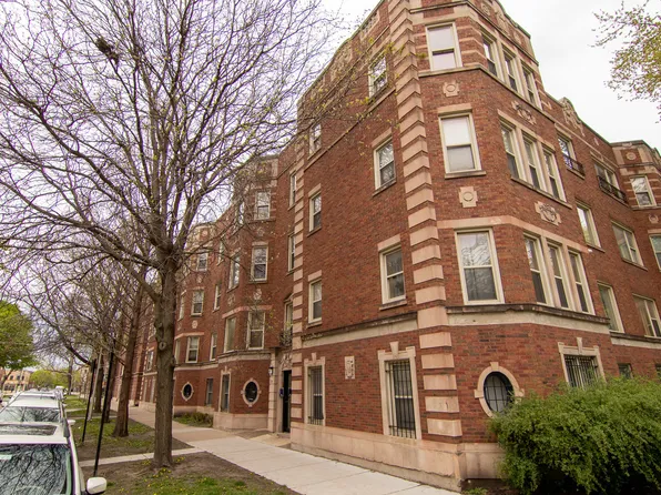 854 E 82nd St APT 2, Chicago, IL 60619