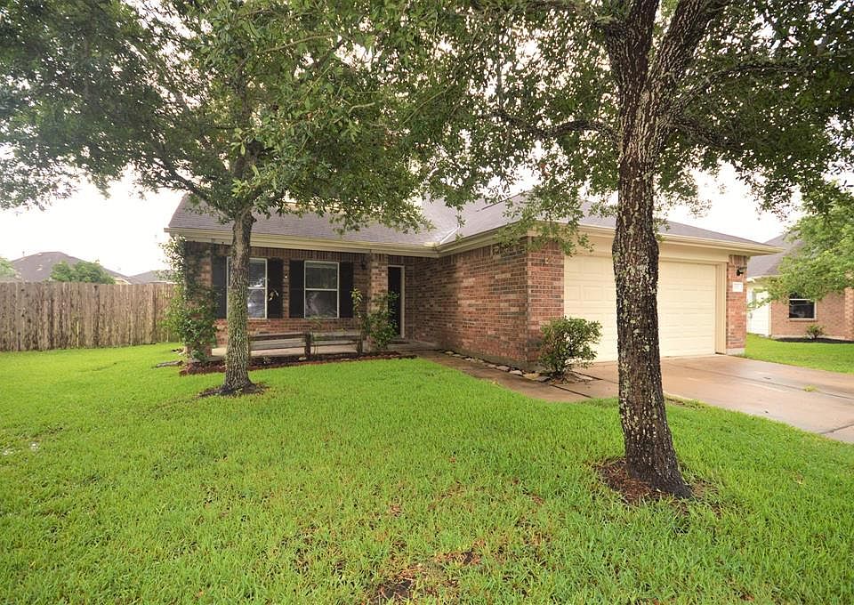 1st image of 2921 Standing Springs Ln