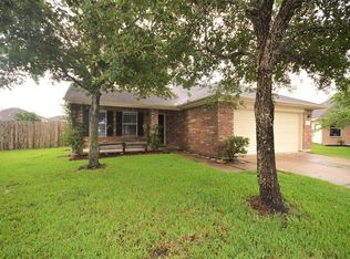 2921 Standing Springs Ln, Dickinson, TX 77539