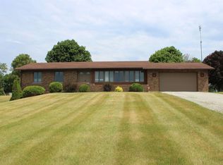 5868 W Crystal Lake Rd, Warsaw, IN 46580