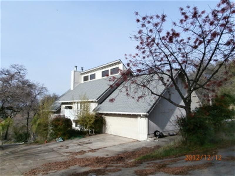 2nd image of 690 Stone House Rd