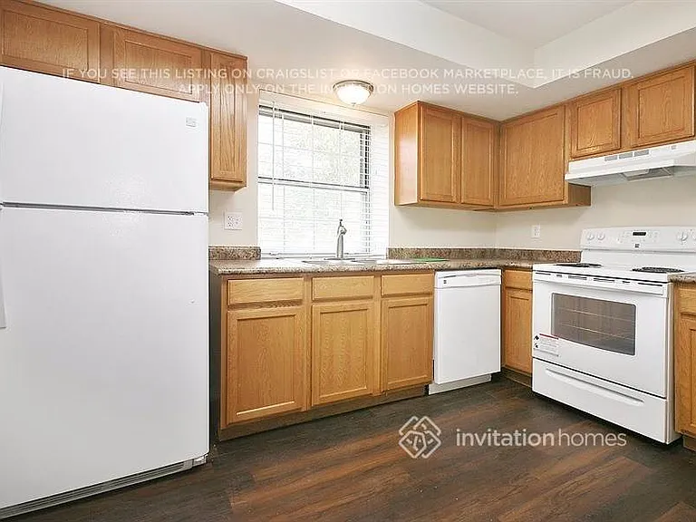 4680 Crown Blvd — Photo 6