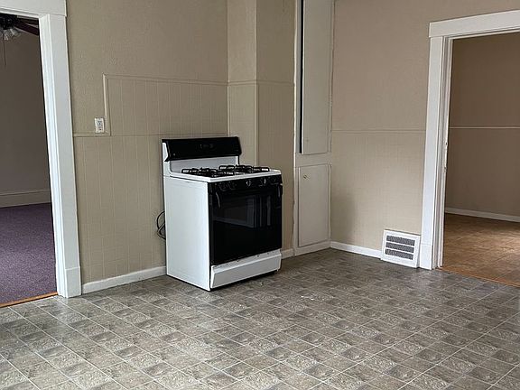 2nd image of 6714 Worley Ave #1