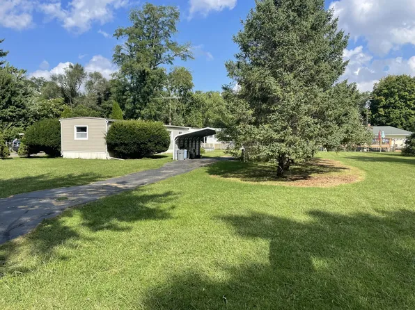 107 Berry St, Jackson, MI 49203