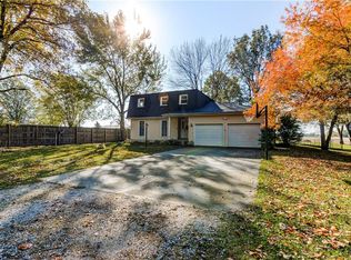 2323 W Ash Ave, Decatur, IL 62526