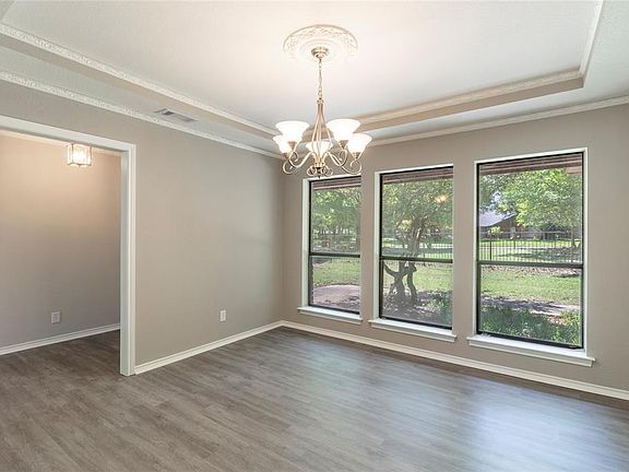 5th image of 617 Pecan Creek Dr