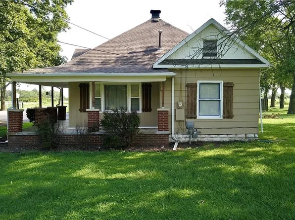 524 E McKay St, Frontenac, KS 66763