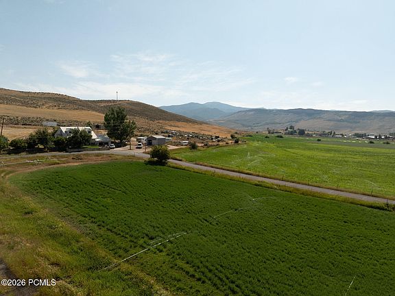 2nd image of 489 E Border Station Rd