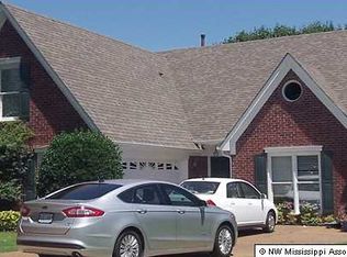 8024 Hillside Cv, Olive Branch, MS 38654