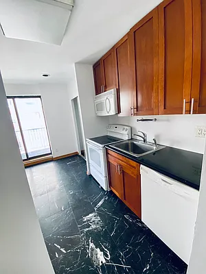 Rented by Fairbank Properties LLC | media 6