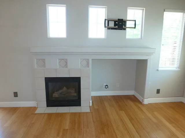 3 bed, 1116 sqft, $2,550 — Photo 4
