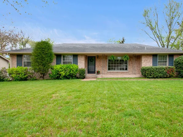 7484 Stacy Dr, Nashville, TN 37221