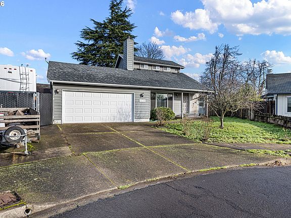 2nd image of 1132 T St