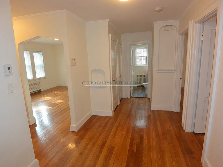 33 Wiltshire Rd #1A — Photo 8
