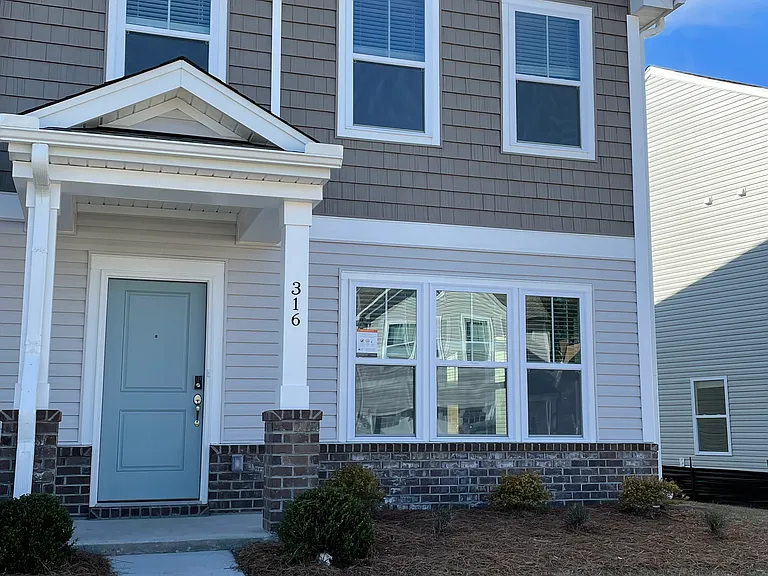 316 Surfbird Rd — Photo 1