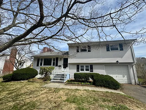 40 Wolcott Rd Photo 1