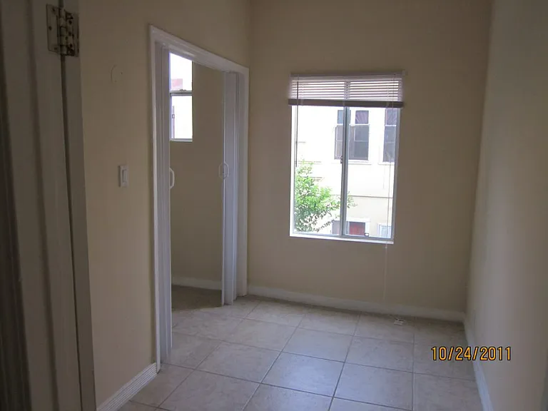 209 Columbia Pl — Photo 8