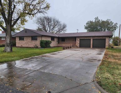 724 N 3rd St, Wakeeney, KS, 67672