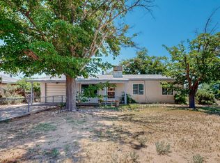 5804 Carlos Ct SW, Albuquerque, NM 87121