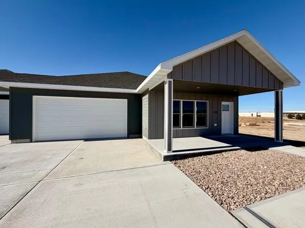 5308 11th Ave, Kearney, NE 68845